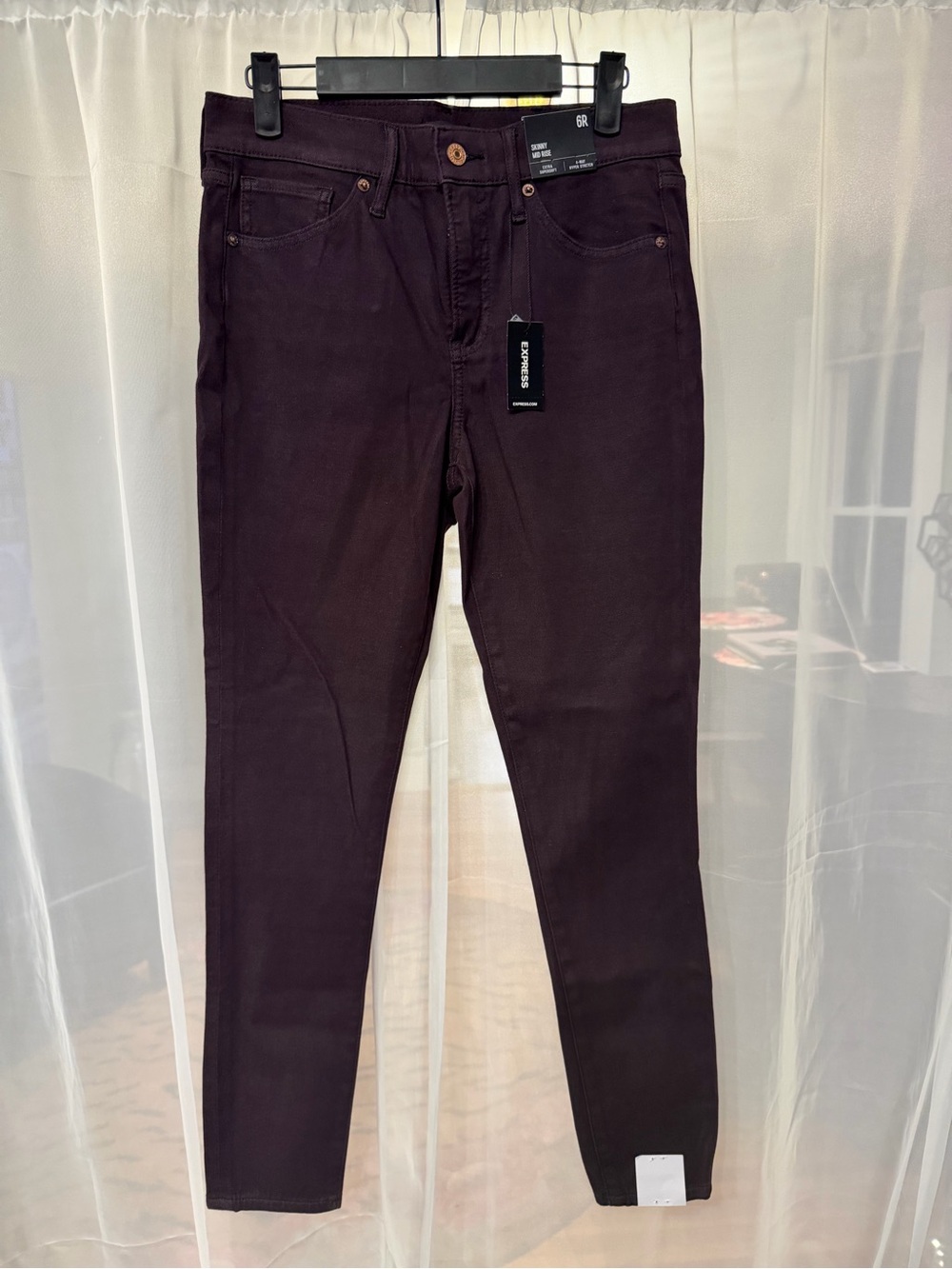 Express Women’s Skinny Jeans in Plum
